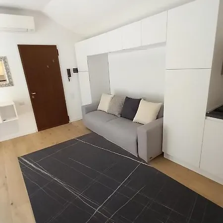 Magnolia In Cademartori Apartment