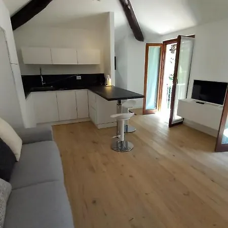 Magnolia In Cademartori * Blevio